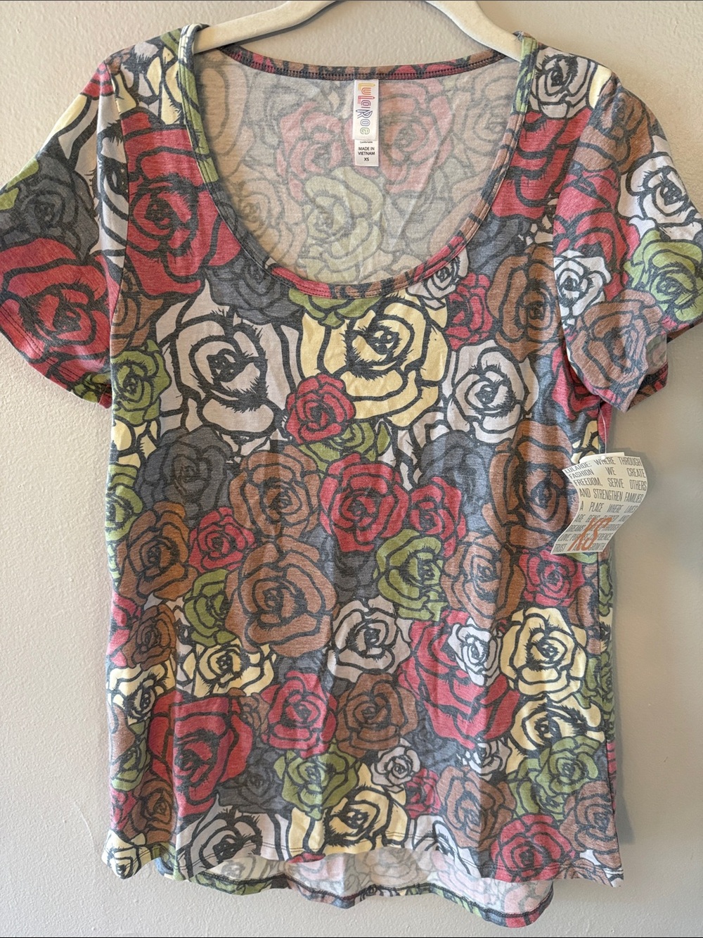 LuLaRoe Short Sleeve Scoop Neck Top - Red, Yellow, Green, Brown, Gray, Cream
